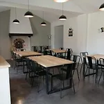 Hébergement de vacances La Borderie - Maison Des Randonnees - étape - De Groupe Vairé